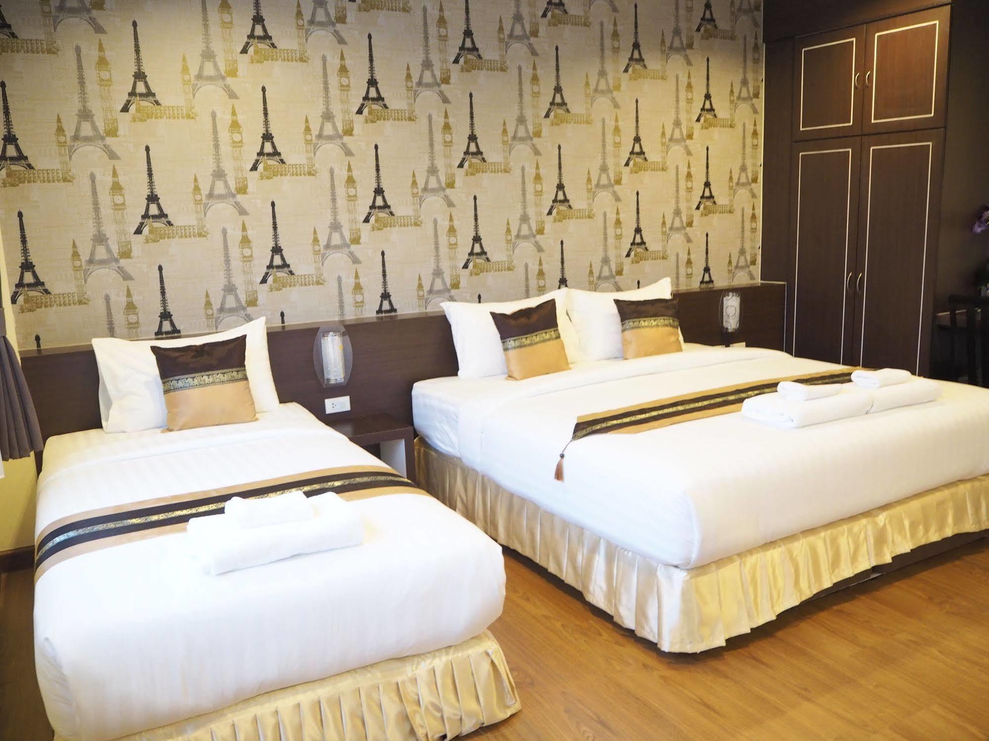 Suksomboon Hotel สุราษฎร์ธานี ภายนอก รูปภาพ